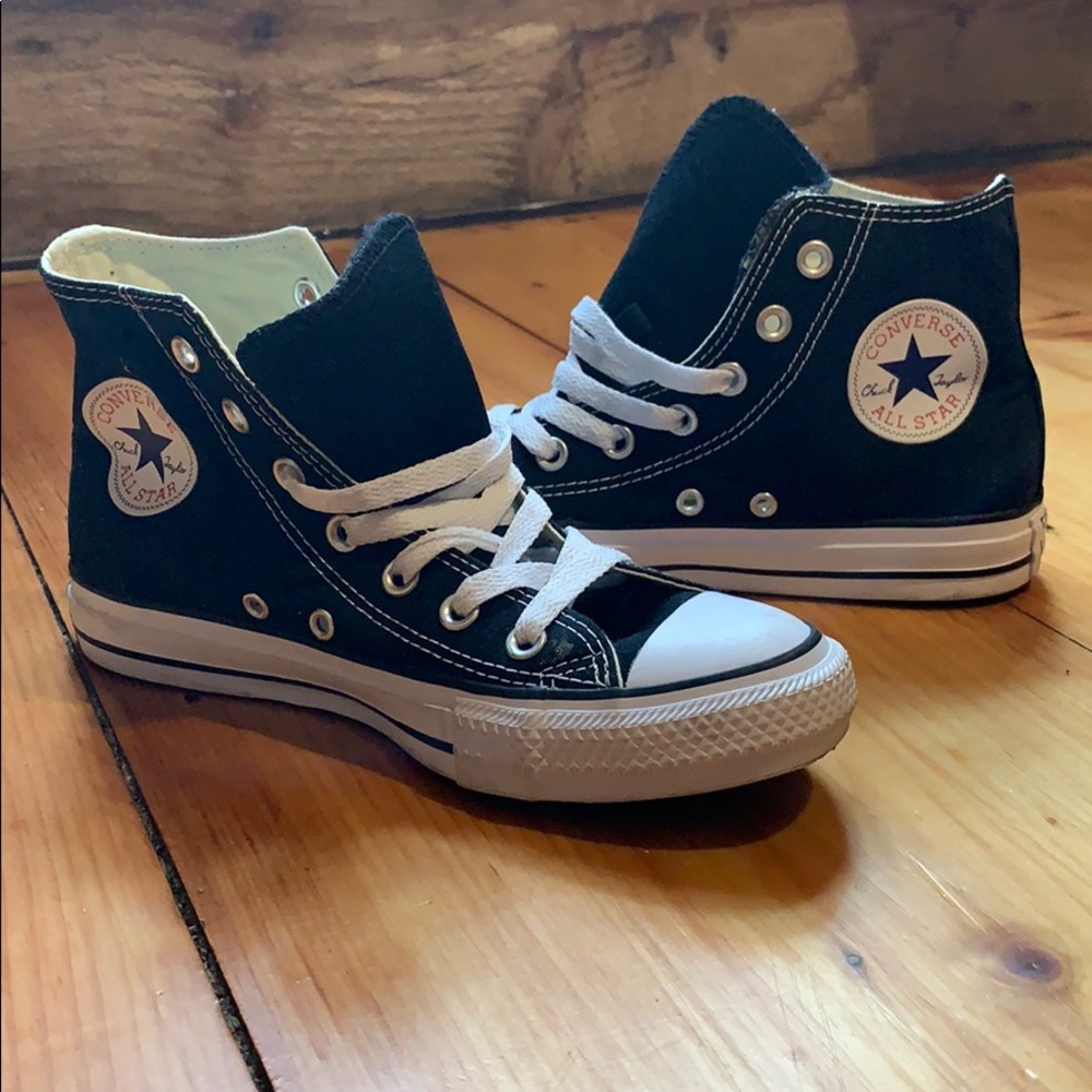 Converse high tops size 7 (women) black